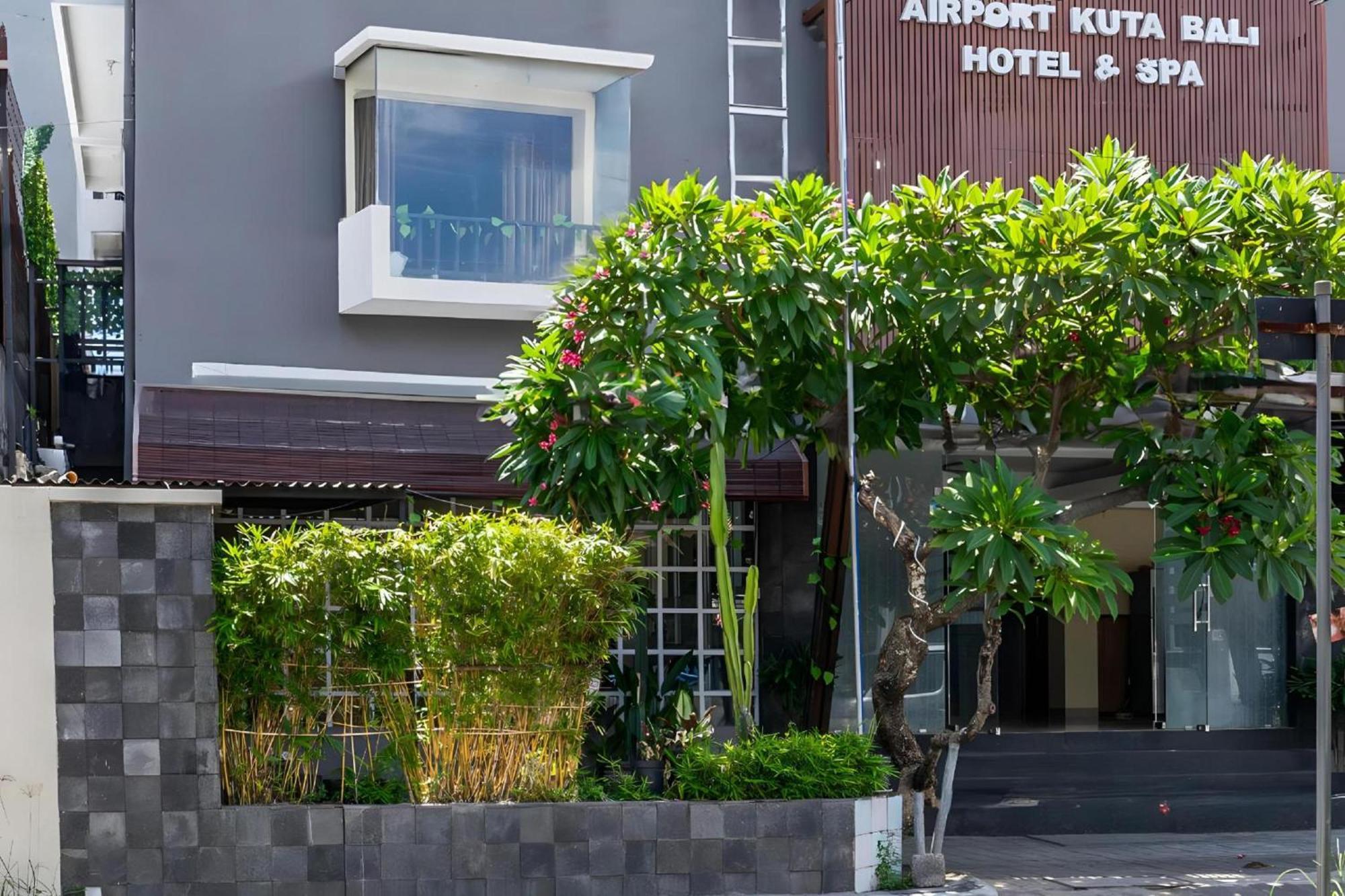 Отель Collection O Kuta Near Airport Ngurah Rai Экстерьер фото